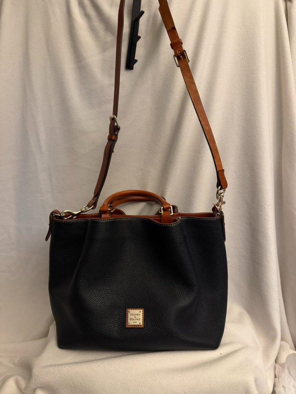 Dooney and Bourke Navy Large Barlow with framed kisslock wallet